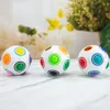 Zappel Toys Magic Cube Rainbow Ball 3D Puzzle Anti Stress Reliever Bildungsspiele Ostern Geburtstag Geschenke für Jungen Mädchen Kinder chi346n