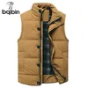 Gilet da uomo Gilet invernale caldo e spesso per uomo in cotone Autunno Maschile Casual Giacca senza maniche con bottoni solidi Gilet classico da viaggio da uomo