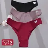 Finetoo 3szt Brazylijskie majtki bawełniane damskie majtki V talii Bielizna stringowa S-string Bielizna Kobieta T-Back Magazyn Lady Bikini Panty M-XL Y0823