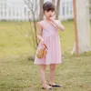 子供の夏の揺れのドレス2020新しい子供用グリッドドレスかわいいピンクのパーティードレスの刑務所の女の子1から7年Q0716