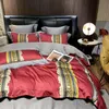 寝具セットモダンスタイルのユーロデジタル印刷ベッドリネン枕カバーダブルベッド布団カバーバロックストライプロングステープルコットン