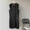 Korean Black Pleated Sleeveless Vest Dress Women's Loose Stitching Medium Length + Shawl 210607