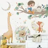 Adesivos de parede BRUP bonito dos desenhos animados animais menino na árvore decalques floresta papel de parede para crianças quarto bebê decoração 6317699