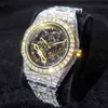 Hiphop自動男性メカニカル腕時計ゴールドの完全にアイスアウトAAAの男性の鋼鉄贅沢な防水腕時計