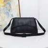 Çanta Moda Omuz Crossbody Çanta Çanta Tote Yarım Ay Hobos Hasp Messenger Çapraz Vücut Düz Timsah Timsah Bir Kolu Debriyaj Çanta Kadın Çanta Çantalar