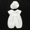 Vêtements Blanc Baptême Bébé Barboteuse Ensemble avec chapeau Col rabattu Nouveau-né Premier Noël Garçon Anniversaire Vêtements 3-24M 210309