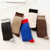 5 adet / takım Marka Tasarımcısı Baskı Örme Çorap Erkekler Kadınlar Karikatür Pamuk Ayak Bileği Kısa Uzun Kutu Tasarım Hosiery Nefes Açık Eğlence Saf Renkli Mektup Çorap