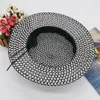 Sombrero de verano de alta calidad a cuadros blanco y negro con ala ancha y parte superior plana, sombrero Boater para primavera para mujer, sombrero trenzado de hierba para el sol, sombrero Formal para fiesta y boda, 340P