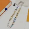 Europa Ameryka Moda Biżuteria Zestawy Mężczyźni Złoto Silver Rainbow-Color Hardware Grawerowane V List Signature Chain Naszyjnik Bransoletka M80177 M80178