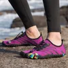 Barfußschuhe 2019 Große Yoga Fitness Sport für Frauen rutschfeste Fünf-Zehen-Wasser-Aqua-Jogging-Paar-Turnschuhe Lila Y0717