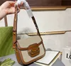 Luxury Designer Women Fashion Bag Patchwork ￤kta Leather Classic Retro All-Match Simplicity Saddle Casual Shoulder Bags324o