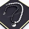 Moda Pérola Colar para Homens Mulheres Negras Branco Frisado Gargantilha Colares Goth Yin Yang Pingente Colar Handmade Jóias