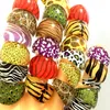 100pcs Animal ring Leopard Skin Mix Resin Rings for Men and Women Whole Fashion party Cute Jewelry gift2913