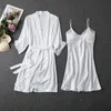 vit dressing klänning brud