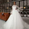 Boho Wysoka szyja Linia Suknia Ślubna 3D Kwiatowy Aplikacje Ivory Tulle Długie Suknie Ślubne Z Bell Długim Rękawem Plaża Bride Sukienki Robe de Mariee 2022