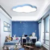 Quarto infantil moderno levou escurecimento em forma de nuvem luzes limpas simples sala de estar criativa de jardim de infância