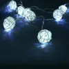 10/20/40/80 LEDs Rattan Balls String Lights Bateria Garland Bola de Algodão Corrente de Luz Férias Christmas Luzes para Pátio Wedding Y201020