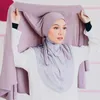 Muslimskt mode Enfärgad Chiffong Hijab Scarf Med Bandage Halkfri Kvinnor Andas Islam Lång Hijab Pannband Turban Huvudomslag