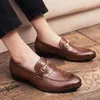 tendência homens casuais sapatos botão metal crocodilo padrão brilhante designer de luxo oxford mocassin vestido de casamento calçado