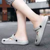 Sandals Men's Summer Breathable Casual Mens Shoes Designer Men Luxury Flat Clogs Slip-on Adult 1211