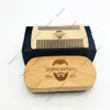 MOQ 100 set personliga logotyp män skäggvård kit för ansikte / huvud hår mustasch bok träborste och dubbla sidor kam sätter med anpassad svart presentförpackning