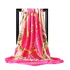 Europeiskt och amerikanskt modeutskriftsmönster 90 cm * 90 kvadrat halsduk konstgjorda silke halsduk kvinnor