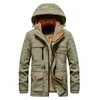 Зимняя куртка мужчины тактические военные куртки повседневные открытый водонепроницаемый куртка негабаритный флис зимнее мужское пальто с шляпой 5xL 210818