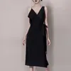 Styl Letni Koreański Moda Temperamemt Sexy Sling Dressthin V Collar Eleganckie Biuro Dor Kobiety Sukienki 210602