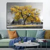 Gelber Baum, Schwarz-Weiß-Bilder, moderne Landschaftsmalerei für Wohnzimmer, Dekoration, Leinwand, Poster und Drucke