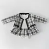 Ensembles de vêtements Designer Marque Filles Barboteuse Avec Manteau Bébé Fille Vêtements Ensemble Plaid Enfants Tenues Infant Outfit