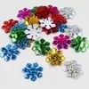 100pcs / pack 30mm Noël Flocon De Neige Feutre Rembourré Appliques pour Chapeaux Épingle À Cheveux Artisanat De Mariage Décoration DIY Accessoires En Gros DH8568