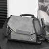 borsa a tracolla da uomo per il tempo libero all'aperto borsa moda grigia resistente all'usura strada zaino in pelle stampata personalizzata semplice valigetta da lavoro Joker 4932