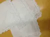 Moda kadın mendiller 12pcslot 11x11white100cotton düğün mendiller özel günler için işlemeli dantel hankies 204354327