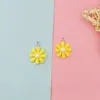 20 pezzi pendenti con ciondoli a forma di fiore di sole in resina Kawaii per orecchini decorazione fai da te portachiavi accessori per gioielli di moda