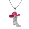 Collier de botte de chapeau en métal en alliage de Zinc pendentifs de bottes colorées collier de chaîne de serpent pour souvenir cowboys cowgirls cadeau bijoux 2607