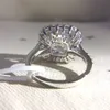 14 K Beyaz Altın 2.7ctw DF Asscher Kesim Nişan Düğün Moissanite Halo Yüzük Testi Pozitif Lab Grown Elmas