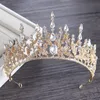 Luxury Princess 2023 Bröllopshuvudstycken Brud Tiara Rhinestone Crown Head Pieces Crystal Pannband Hårtillbehör Guld Silver E2159