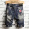 Airgracias Mens Shorts Ripped Hole Jeans varumärke Kläder Bomull Kort andningsbar denim Shorts Män Nytt mode Bermuda storlek 2840 T200718