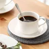 Lyxporslin Europeisk kaffeset Vit Liten ben Kina Högt te kopp med tallrik Xicara de Cafe Hem Drinkware 50cc