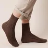 Men's Socks Men's Lkwder 5ペア厚い温かいハイチューブスポーツソックソックソリッドチューブイントレンド秋と冬のメイアスカルテチン