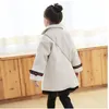 Cute Girls Long Style Woolen Płaszcze z Pearl Button Spadek Zimowe Dziecięce Kurtki Dzieci Dziewczyna Znosić 2-7 lat