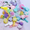 20 pièces clé de simulation de fonds mixte tête de verrouillage Flatback résine Kawaii Cabochons bricolage accrocher ornements avec trous F71 210811