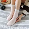 Femmes Chaussettes En Peluche Doux Microfibre Fuzzy Pantoufle Chaude Maison Lit Sol Chaussettes Hiver Y1119