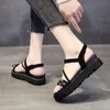 Sandálias Verão Mulheres Sandal Moda Flats Plataforma Sandles Black Plataformas Slides Sapatos Ao Ar Livre Gladiador Mulheres Casual Mulheres