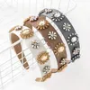 Mode Fabric Rhinestone Imitation Pearl Flower Headband för Women Wide Brim Head Hair Accessory