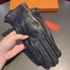 Gants d'hiver en cuir pour femmes, pour l'extérieur, cyclisme avec accessoires rhombiques en velours, économiseur d'écran tactile, gants chauds en peau de mouton