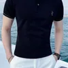 夏のカジュアルなポロシャツ男性半袖オフィスの社会的なポロシャツ刺繍のソリッドカラースリムフィット街路壁ティートップス210527