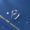 Bule Crystal Letter C C Shape Sterling Silver 925リング用女性シンプルな結婚式の婚約ファインジュエリーデザイン210707