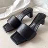 Сандалики Slide Sandal Designals каблук для женских тапочек Сандалии знаменитые дизайнерские женщины скользит скользкие детские воздушные магии кожаная резина 2841782