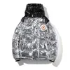 Célèbre luxe hommes doudoune canada nord hiver manteau à capuche brillant argent et noir badge impression contraste couleur hommes vêtements garder au chaud coupe-vent L-3XL